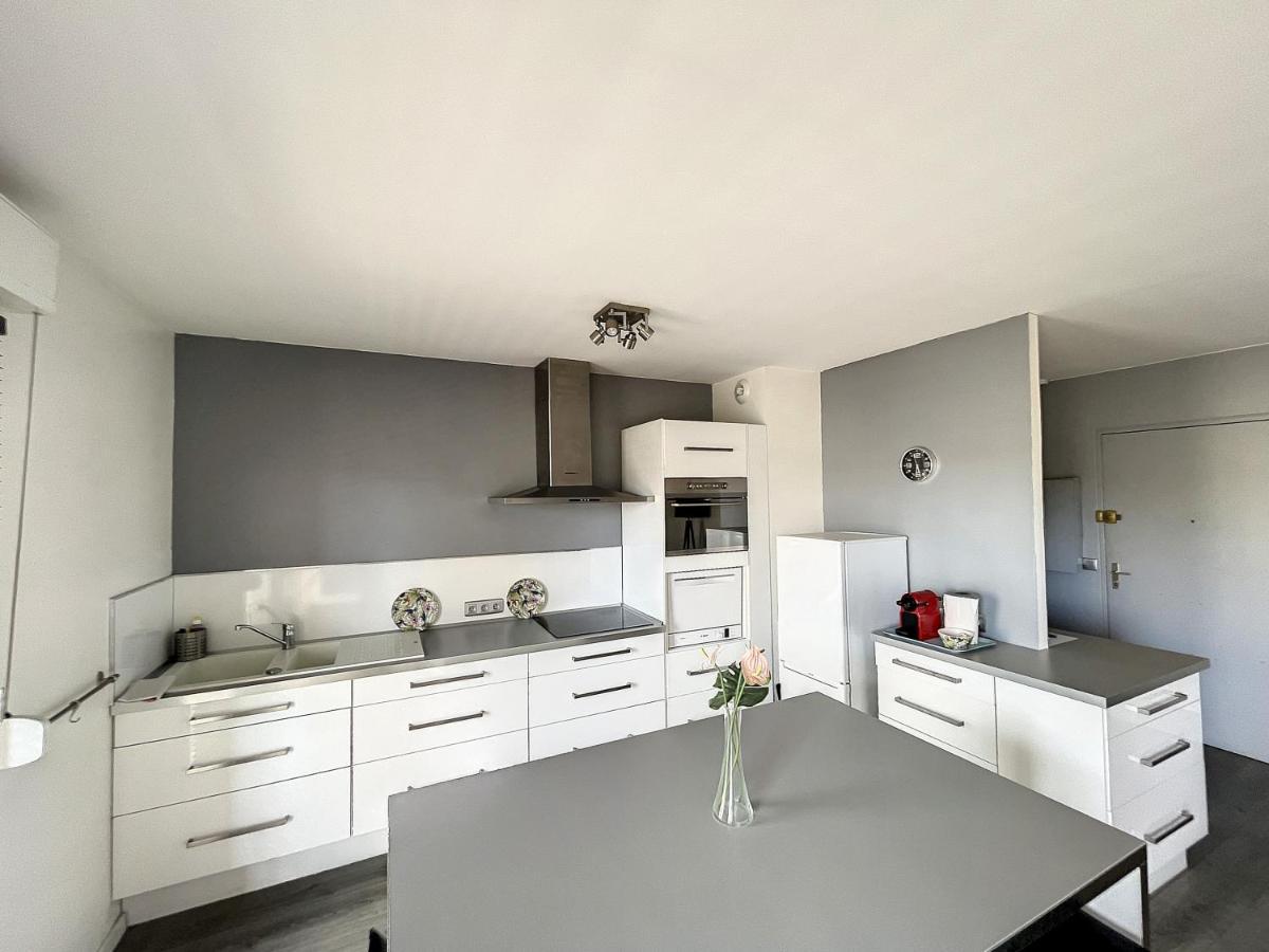 City & Cosy, Lyon Charcot- Wifi - Lave Linge - Balcon - Parking Exteriér fotografie