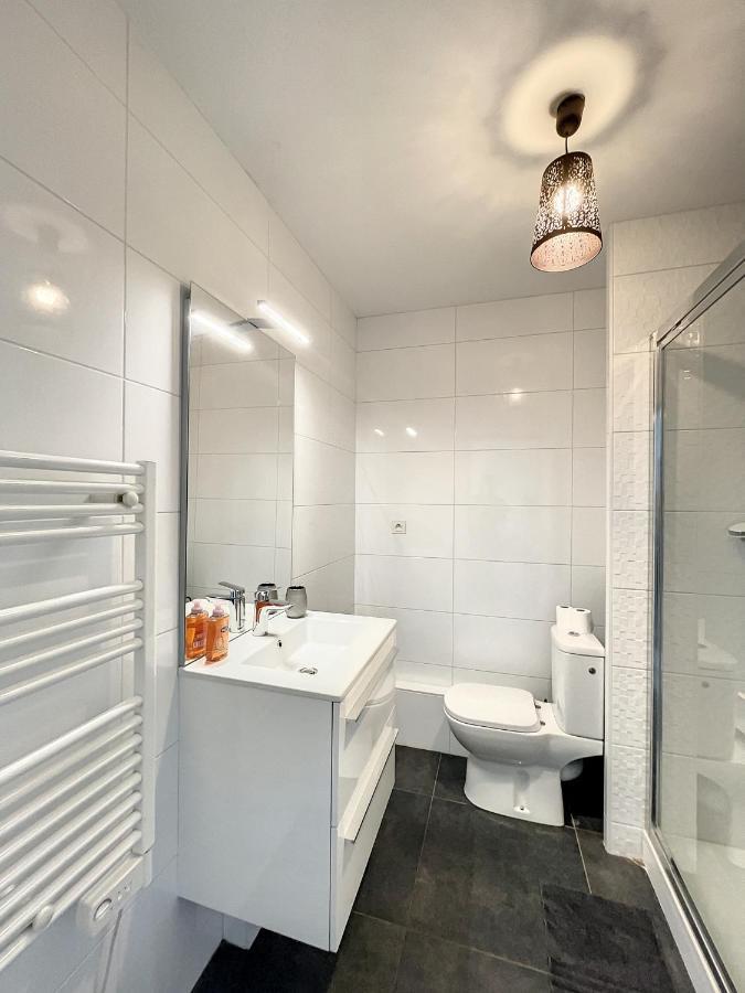 City & Cosy, Lyon Charcot- Wifi - Lave Linge - Balcon - Parking Exteriér fotografie