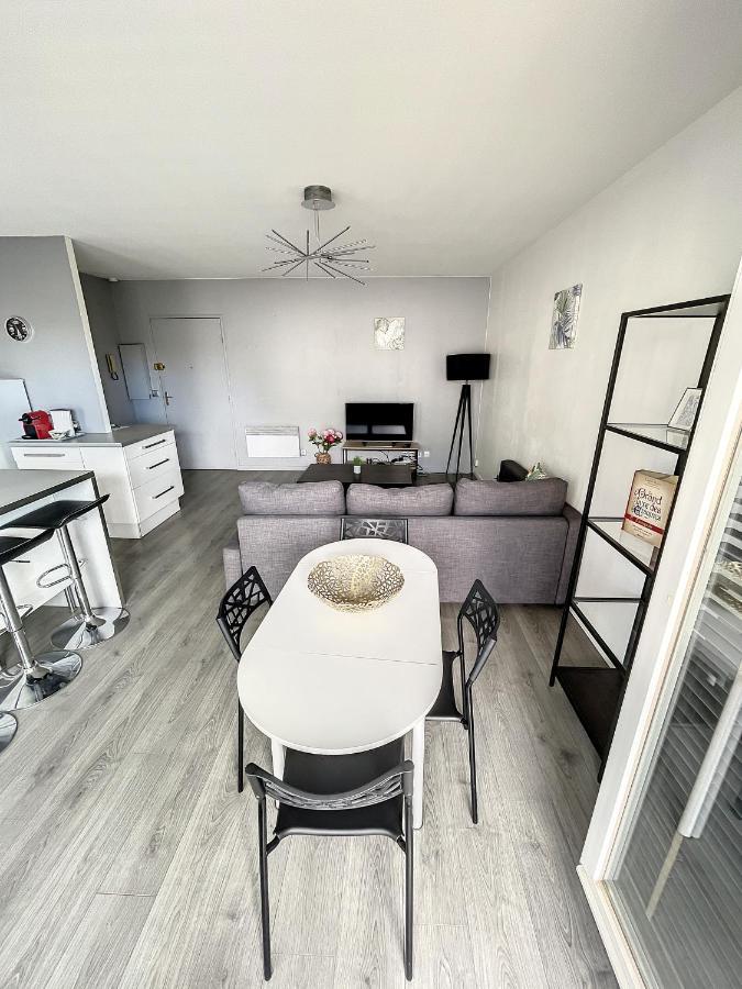 City & Cosy, Lyon Charcot- Wifi - Lave Linge - Balcon - Parking Exteriér fotografie