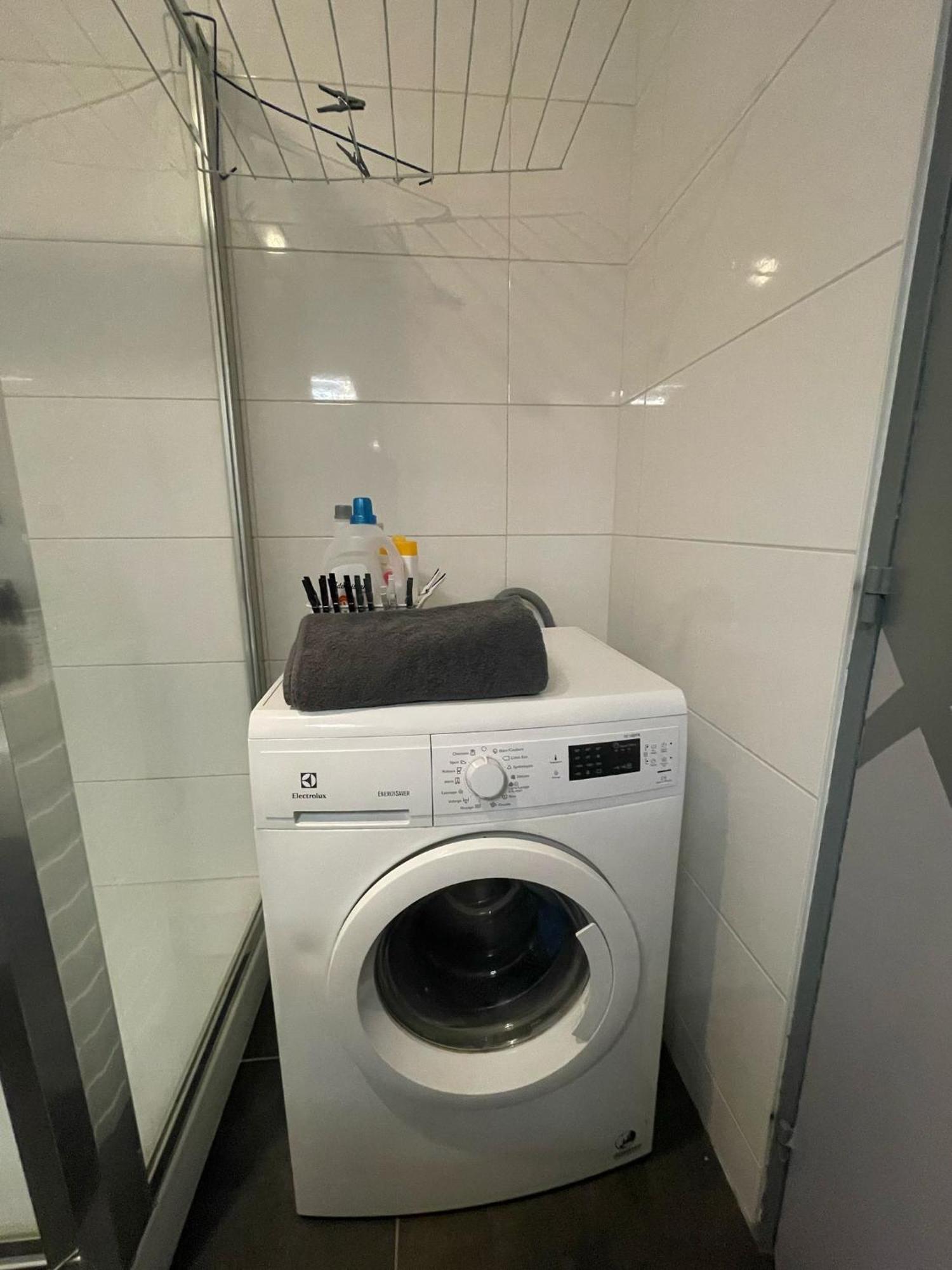 City & Cosy, Lyon Charcot- Wifi - Lave Linge - Balcon - Parking Exteriér fotografie